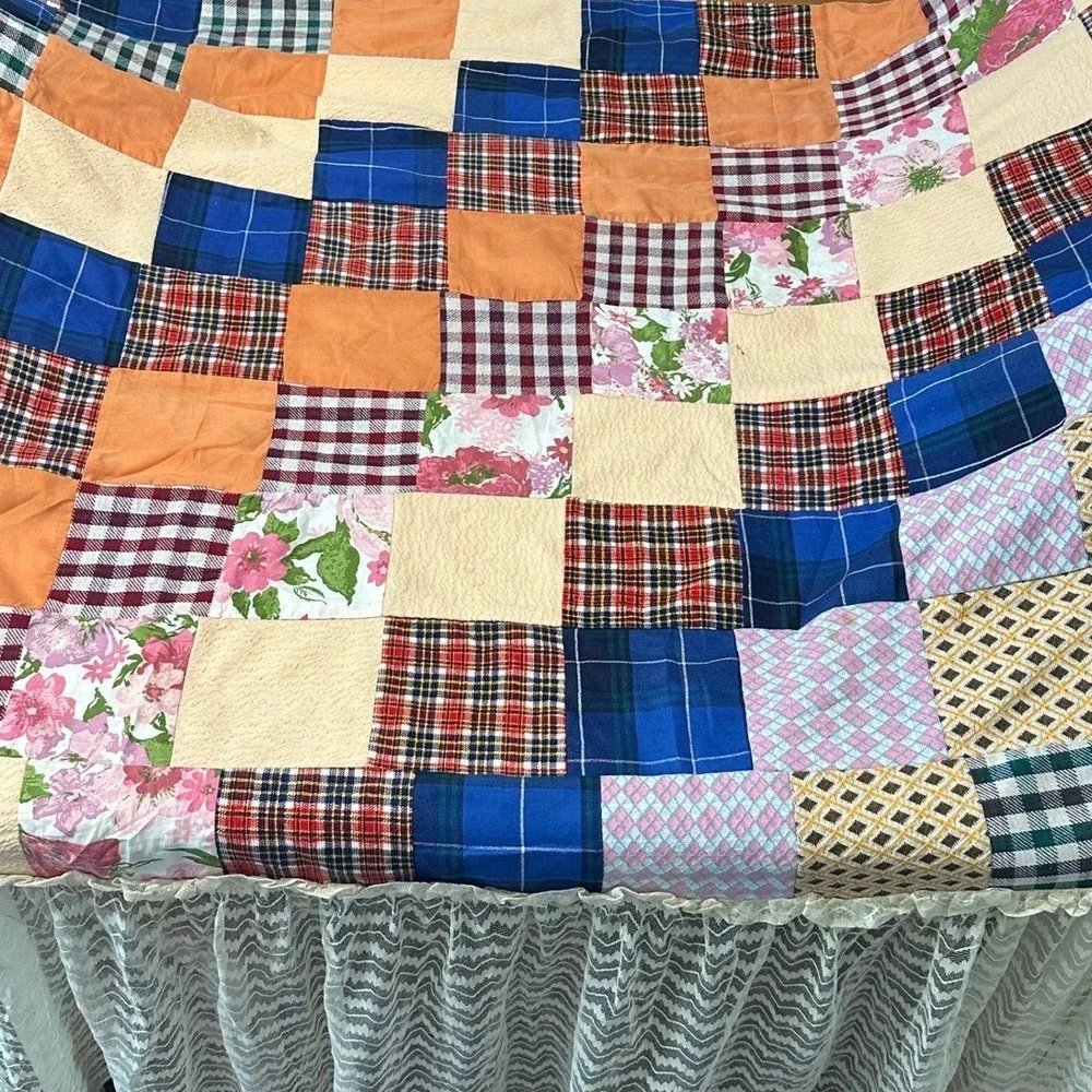 VTG Handmade Patchwork Quilt 42x86 Plaid Floral Fabric Lace Embroidery Cottage‎